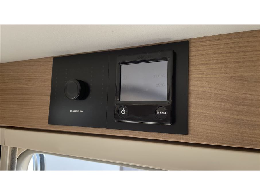 Adria Adora 522 UP Supreme Edition